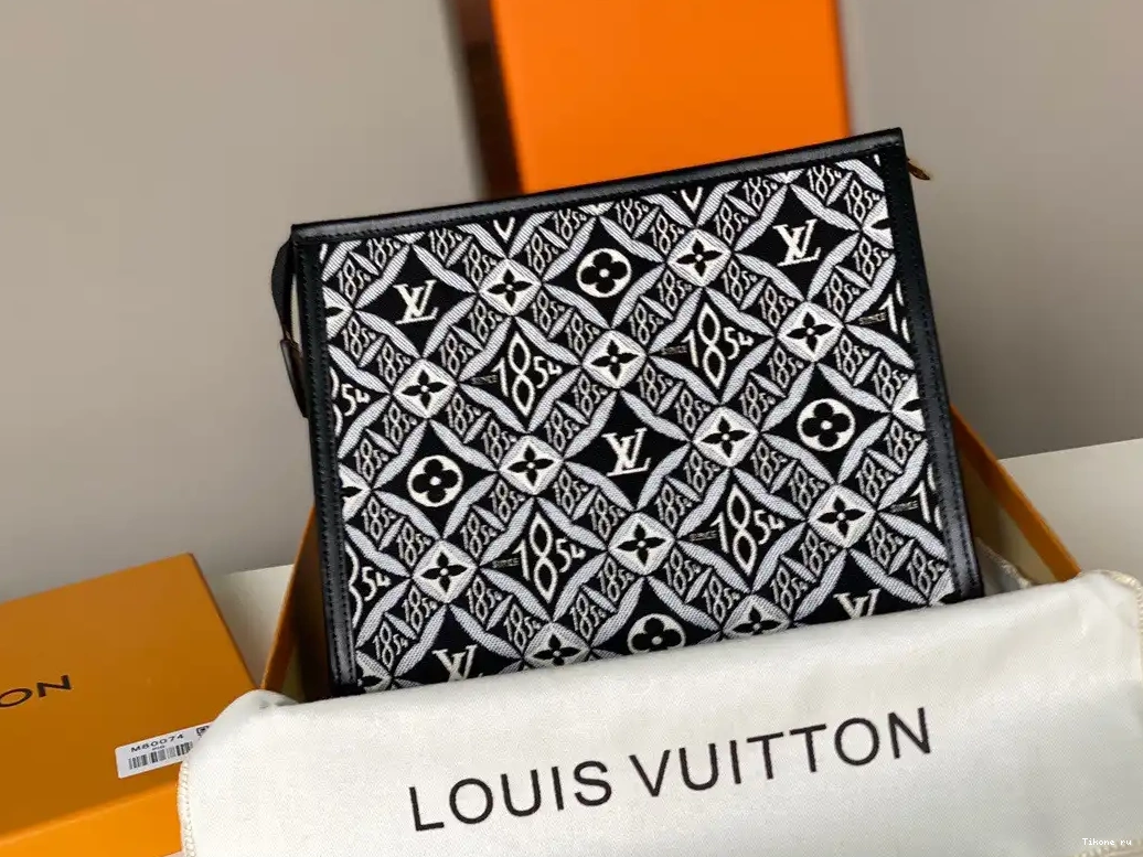 Affordable POUCH TOILETRY 26 1854 VUITTON SINCE LOUIS 0617